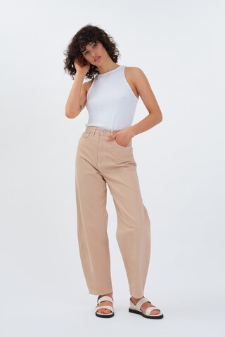 Aligne Loosefit Jeans i beige