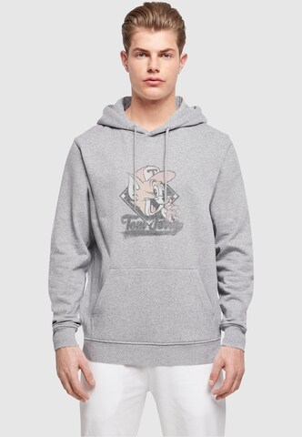 ABSOLUTE CULT Sweatshirt 'Tom and Jerry - Baseball Caps' in Grijs: voorkant