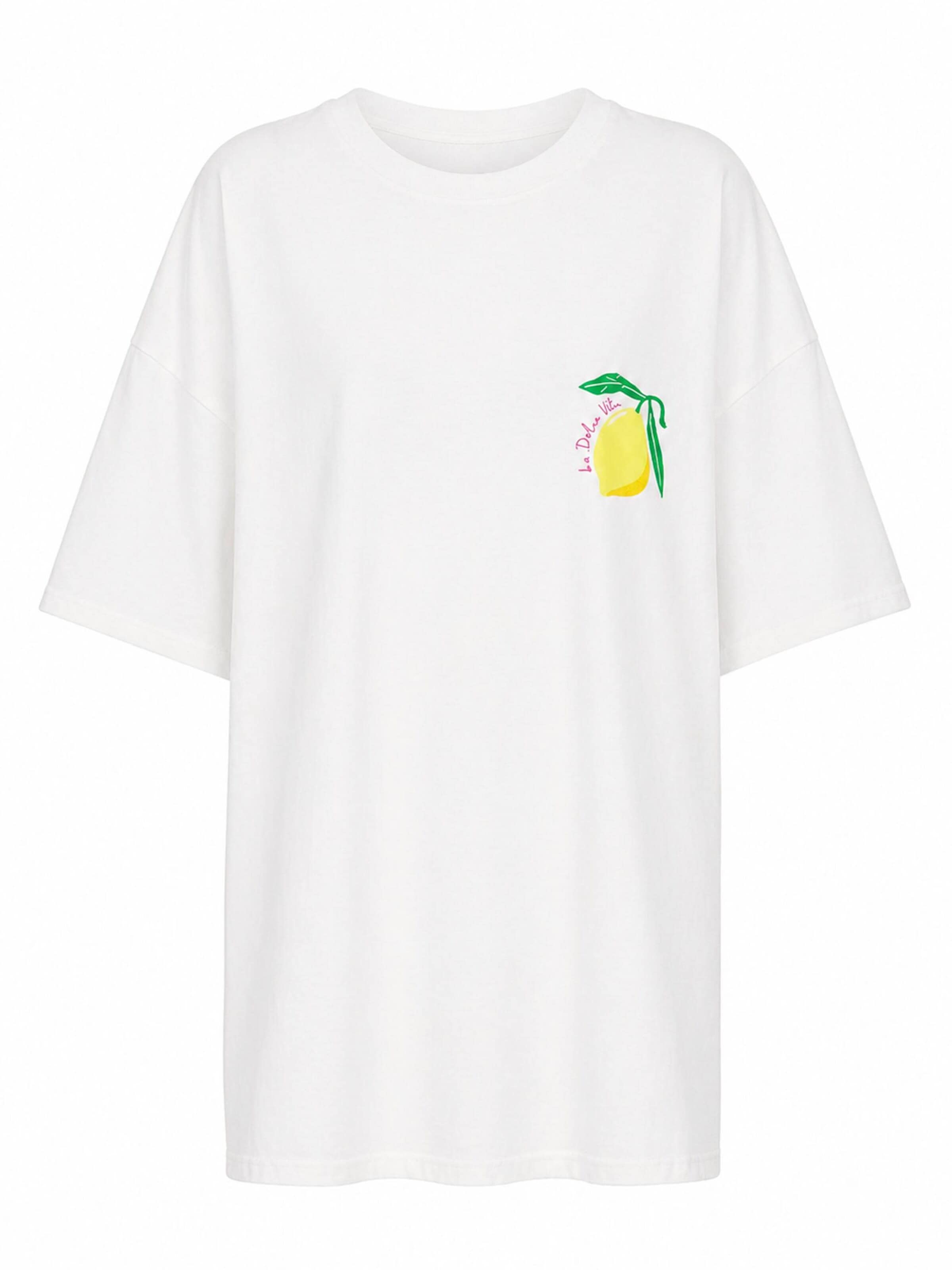 Worldclassca Oversized Shirt 'Limon Cello' in White: front