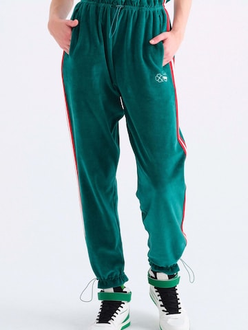 Rockupy Tapered Hose 'Violaine'‌‌‌‌‌‌‌‌‌‌ in Grün