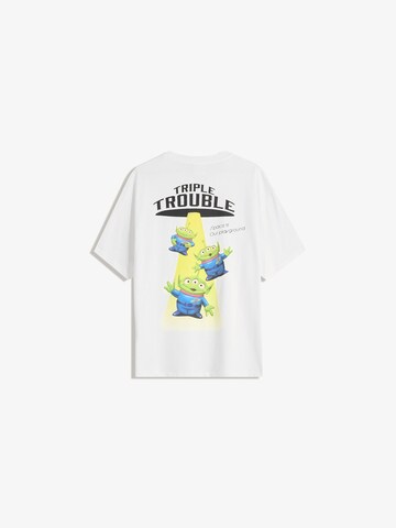 Bershka Póló 'TOY STORY' - fehér