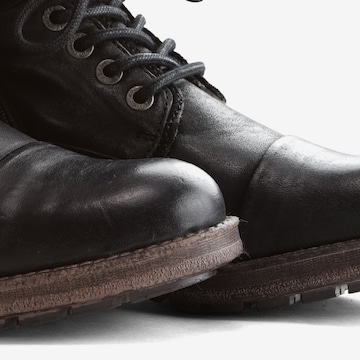 NoGRZ Lace-Up Shoes 'P. Post' in Black
