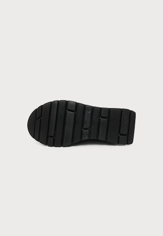Sneaker low de la REMONTE pe maro