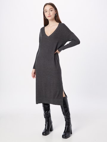 ONLY Knitted dress 'IBI' in Grey: front