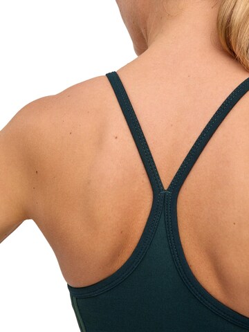 FALKE Medium Support Sports Bra 'Studio' in Green