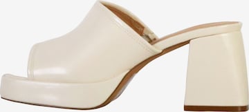 The Divine Factory Sandaal in Beige: voorkant