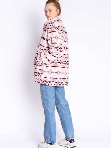 Veste en polaire 'Cozy Shacket' PJ Salvage en rose