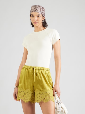 dzeltens LEVI'S ® T-Krekls 'RILEY': no priekšpuses