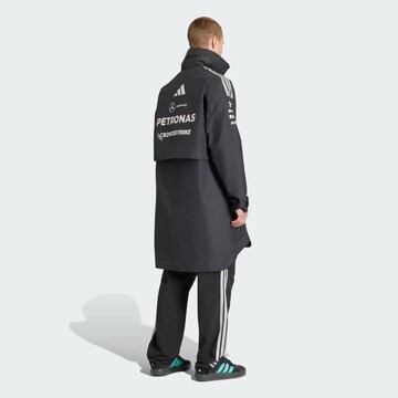 Veste de sport 'Mercedes-AMG Petronas Formula 1 Team' ADIDAS PERFORMANCE en noir