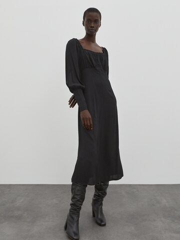 EDITED Dress 'Sibylla' in Black: front