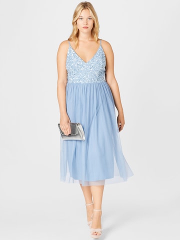 Robe de cocktail 'Irina' Lace & Beads Plus en bleu
