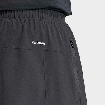 ADIDAS PERFORMANCE Tapered Workout Pants in Black