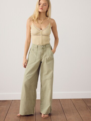 Next Wide leg Jeans in Groen