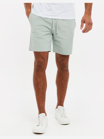 Threadbare Regular Shorts 'Mambo' in Grün: predná strana