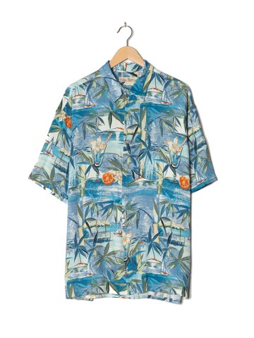 Hollis River Button Up Shirt in XL-XXL in Blue: front