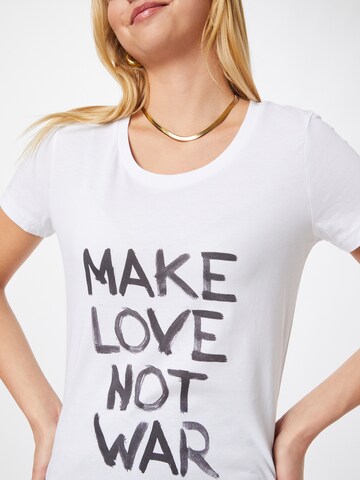 EINSTEIN & NEWTON T-Shirt 'No War' in Weiß