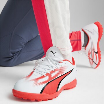 Chaussure de foot 'ULTRA PLAY' PUMA en blanc