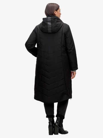 SHEEGO Winter Coat in Black