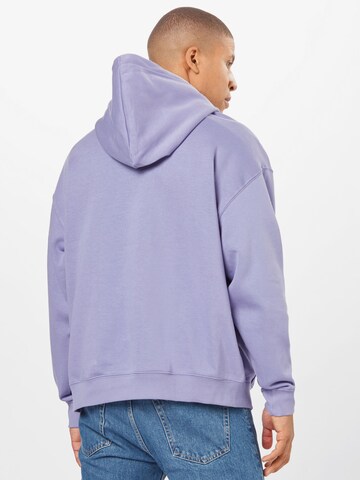 WEEKDAY Sweatshirt in Purple