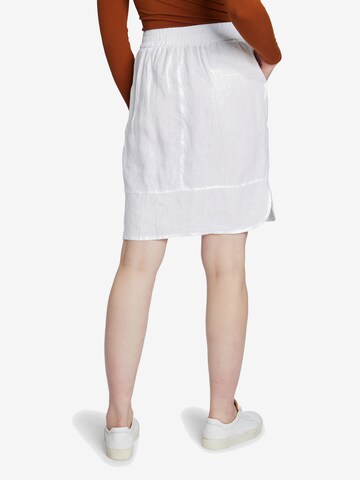 Betty Barclay Skirt in White