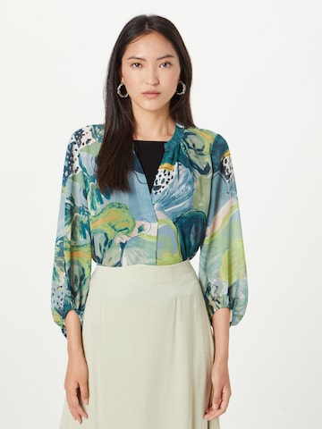 ESPRIT Blouse in Green: front