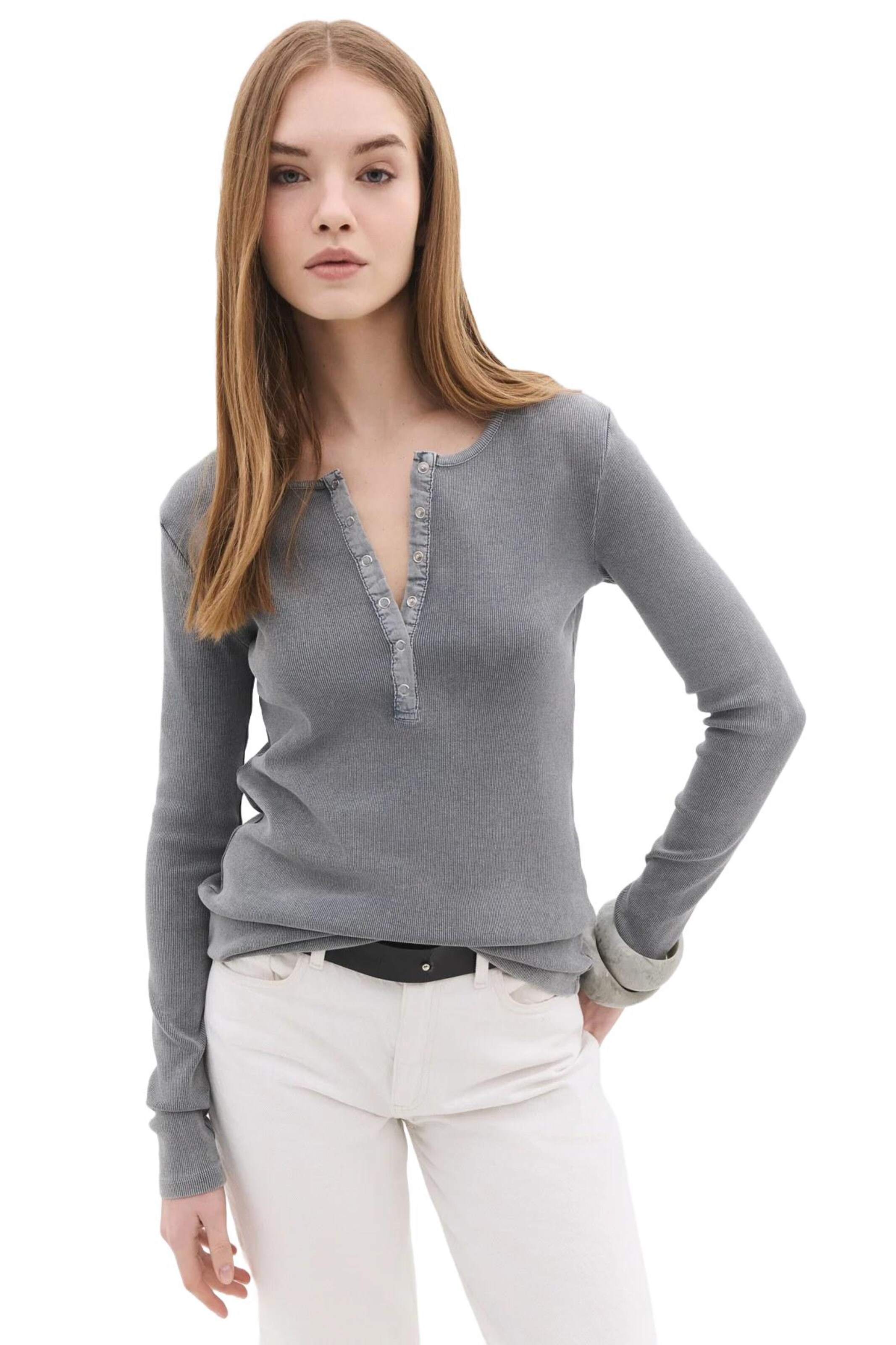 No Matter What Shirt in Grijs: voorkant