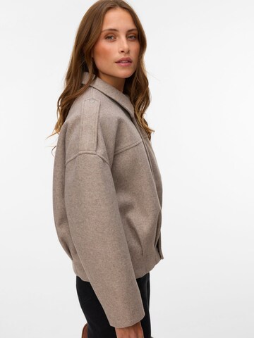VERO MODA Tussenjas 'VMTaja' in Beige