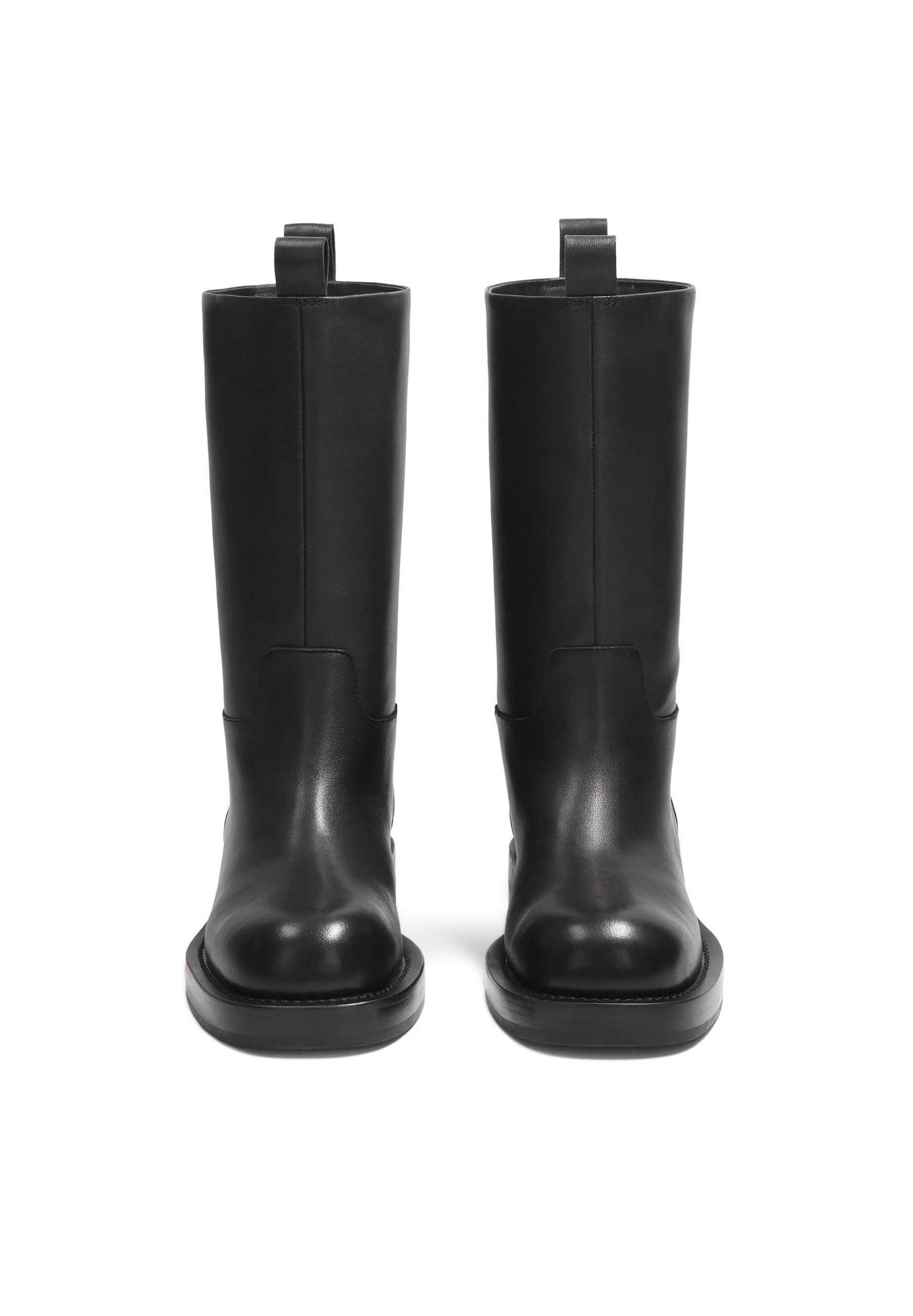 Kazar Studio Ботуши в черно