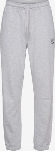 Hummel Tapered Pants in Grey: front