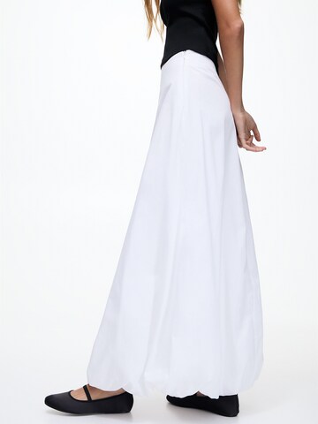Jupe Pull&Bear en blanc