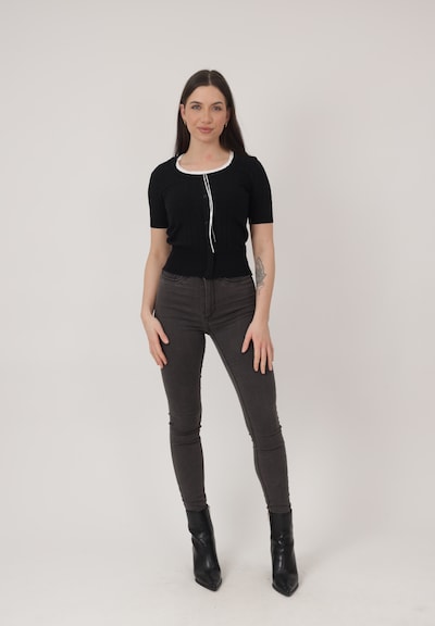 Elara Strickjacke in schwarz / weiß, Produktansicht