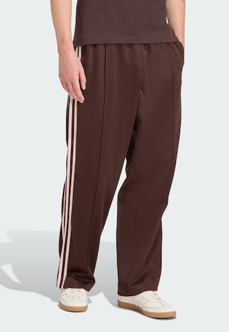 ADIDAS ORIGINALS Baggy Hose in Braun: Vorderseite