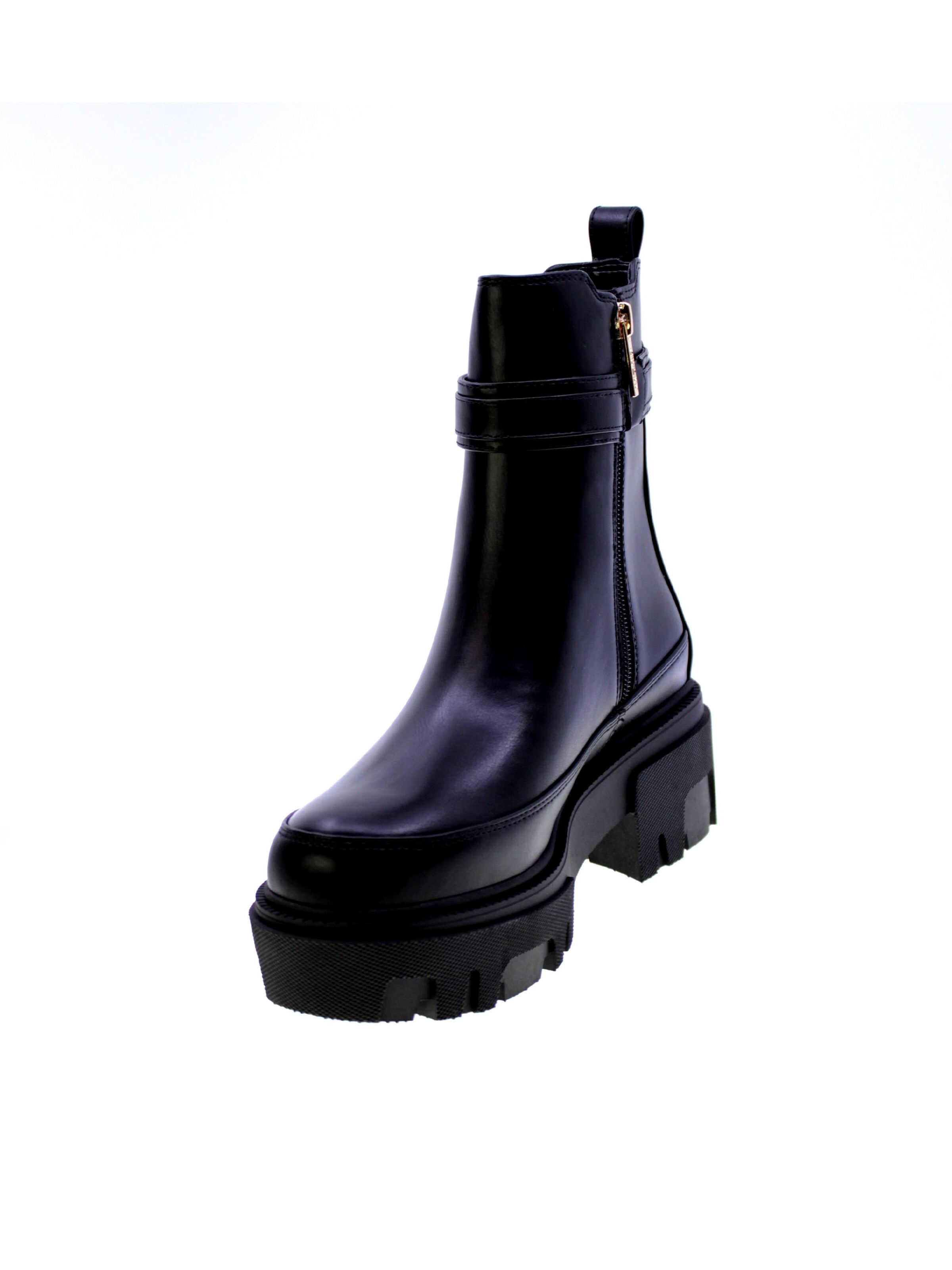 Boots di GUESS in nero