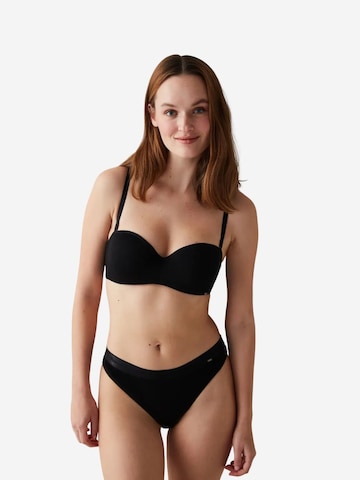 Penti Bandeau Podprsenka – černá