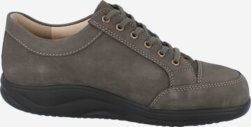 Finn Comfort Lace-Up Shoes in Grey