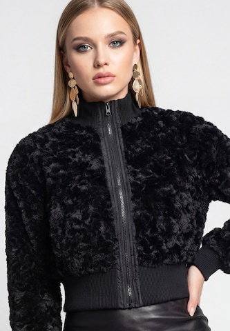 faina Between-Season Jacket in Black