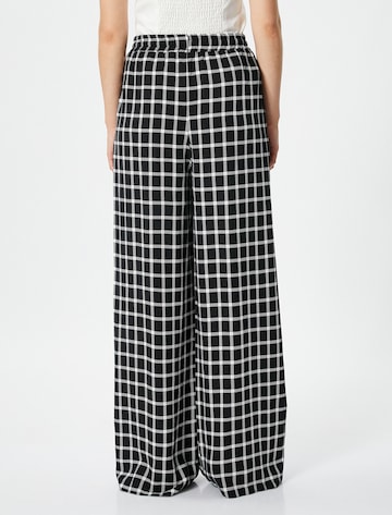 Koton Wide Leg Hose in Schwarz