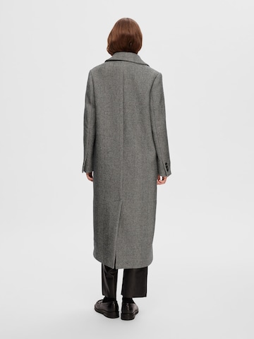SELECTED FEMME Between-Seasons Coat in Grey