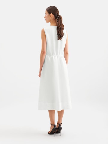 Robe SEIDENSTICKER en blanc