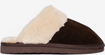 Minnetonka Slipper 'Chesney Slide' in Brown