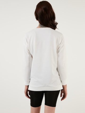 Sweat-shirt LELA en blanc