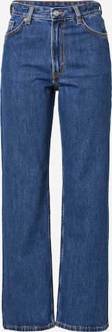 Monki Wide leg Jeans in Blue: front