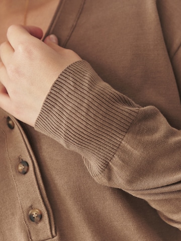 Pullover 'TELLA' di TATUUM in marrone