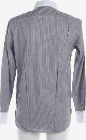 HECHTER PARIS Button Up Shirt in M in Grey
