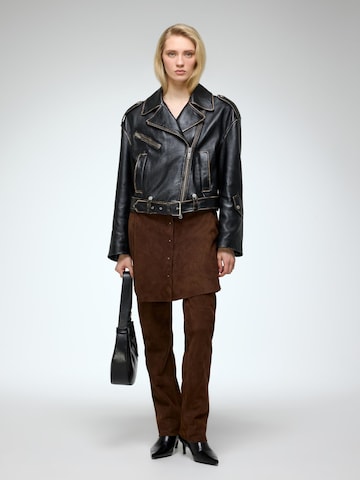 V S P Winterjacke 'Anya' in Schwarz