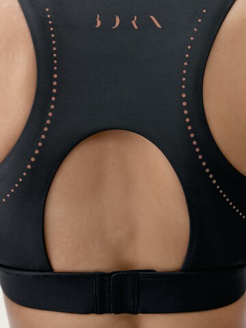 Born Sporttop ' Tao ' in Zwart