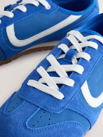 self. Sneaker in Blau