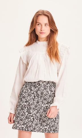 KnowledgeCotton Apparel Blouse in White: front