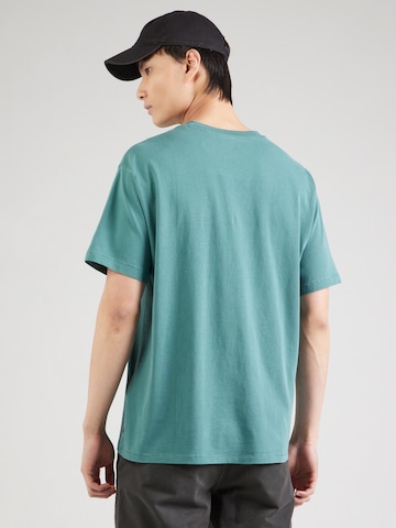 LEVI'S ® T-Shirt 'RED TAB' in Grün: Rückseite