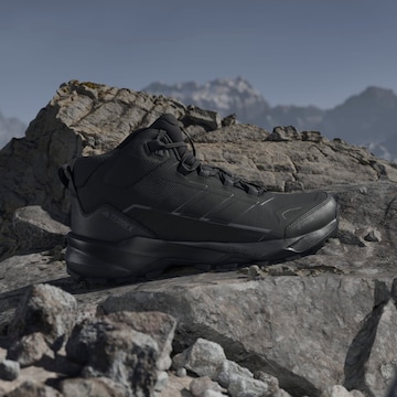 Boots 'Skychaser AX5' ADIDAS TERREX en noir
